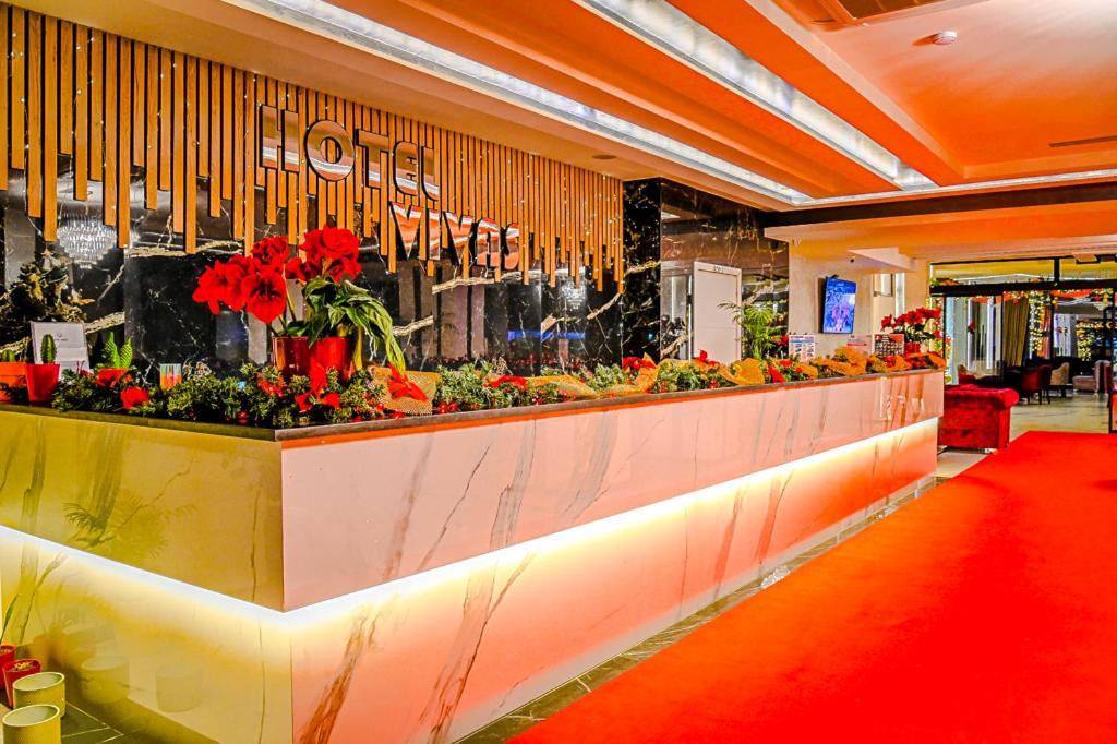Hotel Vivas Durrës Exterior foto