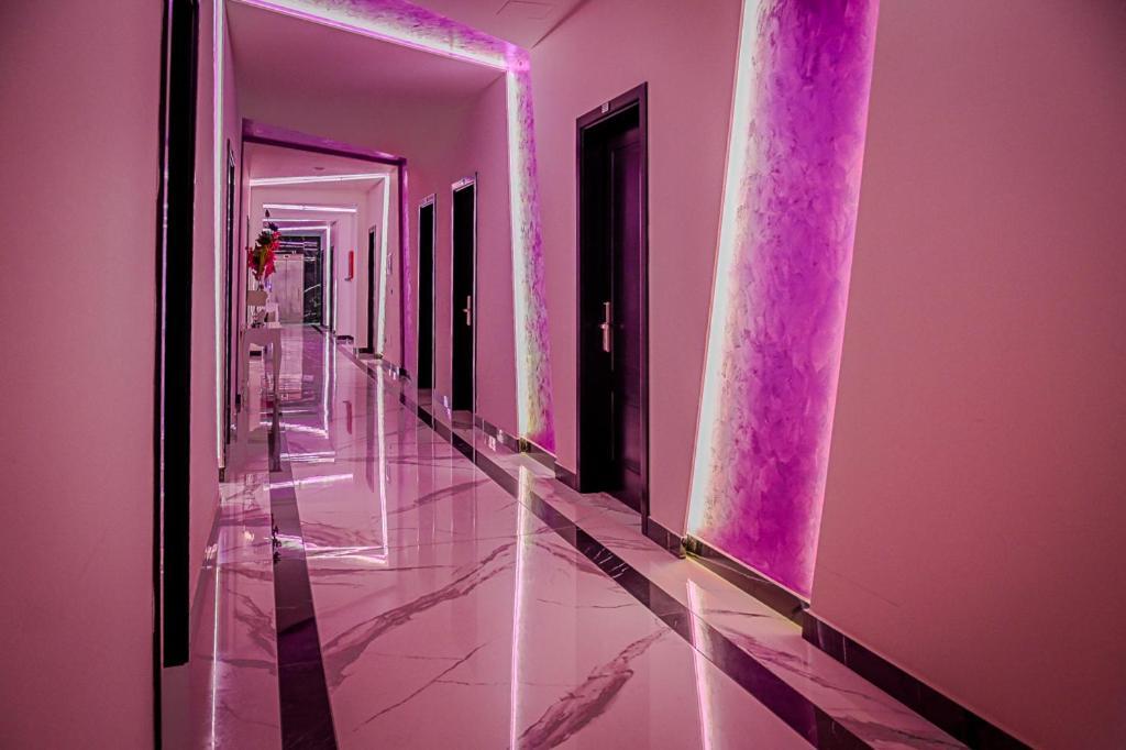 Hotel Vivas Durrës Exterior foto